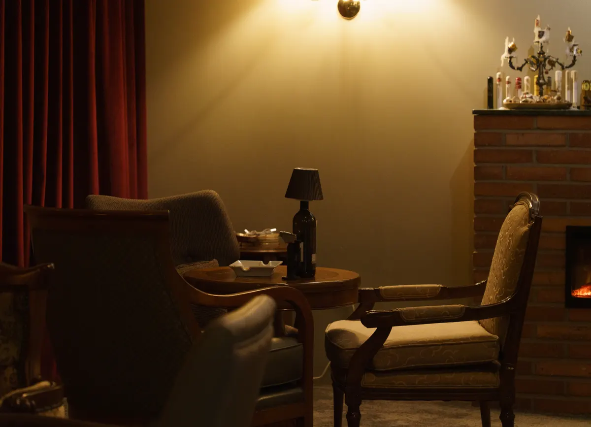 The Lounge